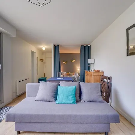 Perlières- Proche De La Et Centre Appartement *